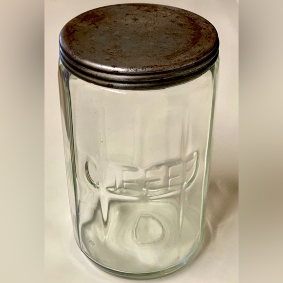 Vintage 1920s Ribbed Metal Lidded 7” Hoosier Glass Antique Coffee Jar - Picture 6 of 10